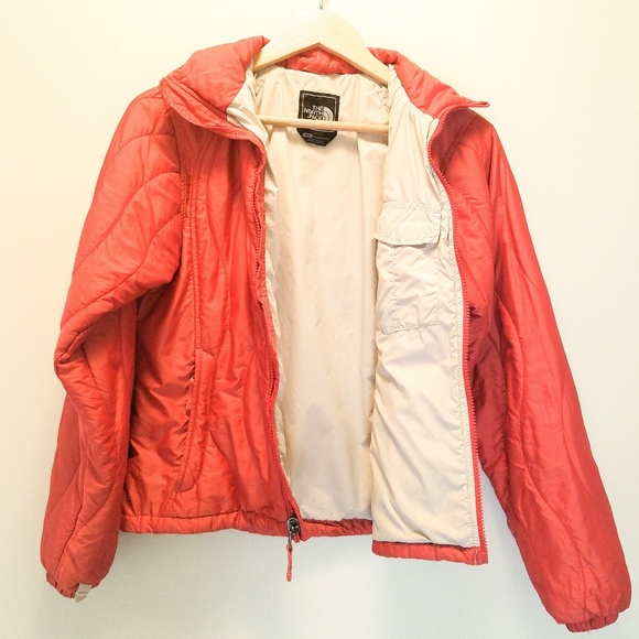 North Face Coral Puffer Jacket - Picture 2 of 3